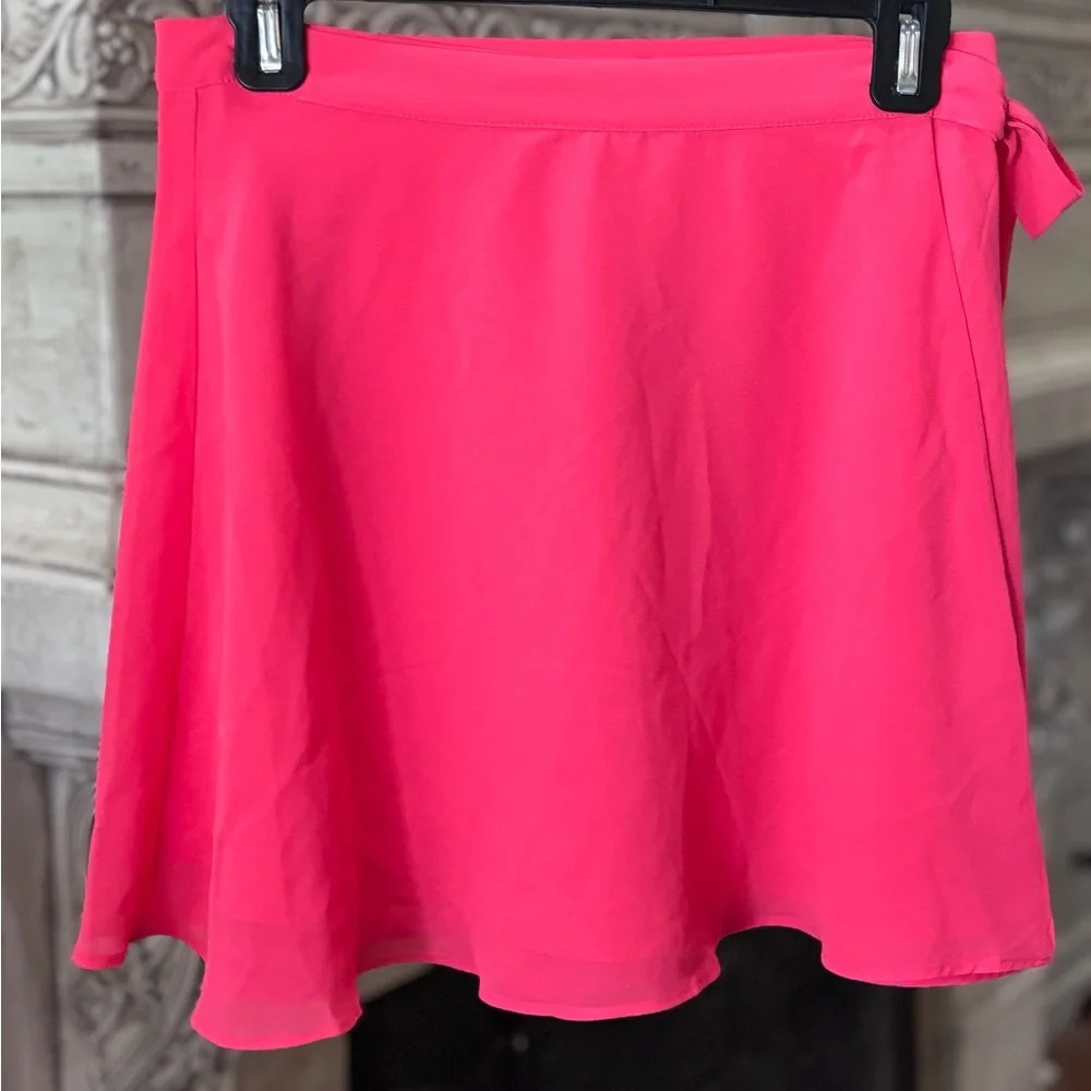 Forever 21 Coral Wrap Skirt Size Medium